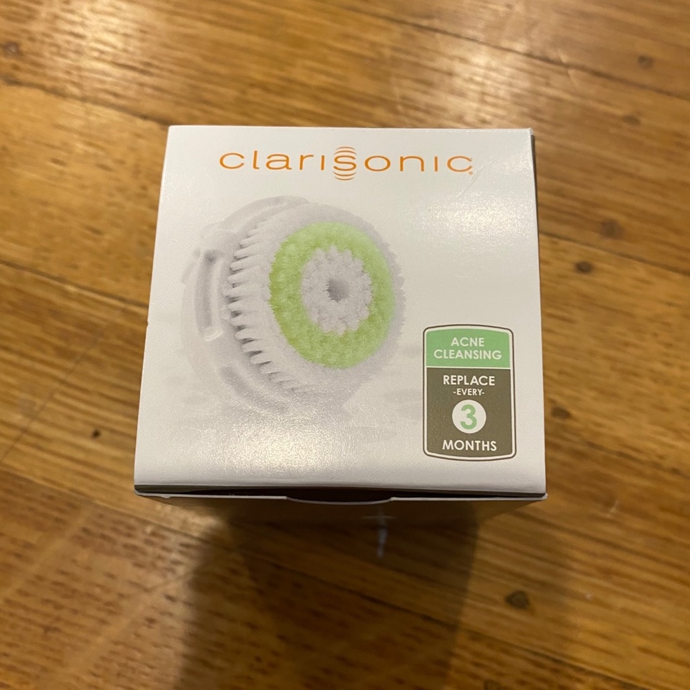 1 Classic Clarisonic Acne Replacement Brush